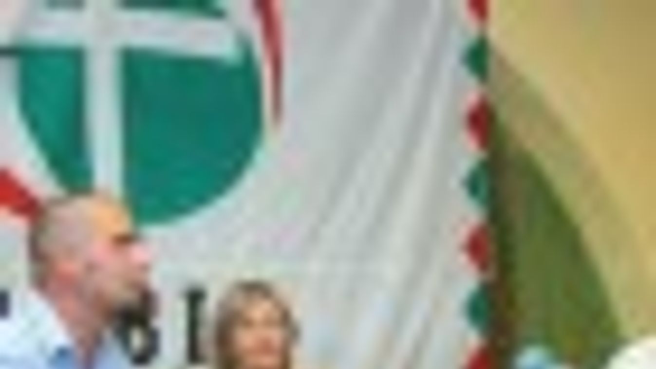 Az unióban is harcos nemzeti érdekvédelmet ígér a Jobbik