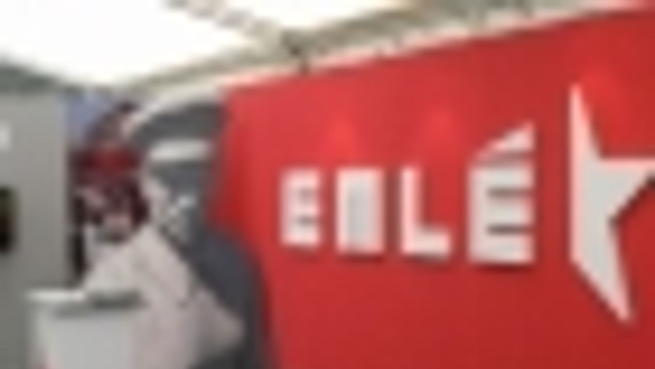 "Leleplezik" a kommunista emléktáblákat Vásárhelyen