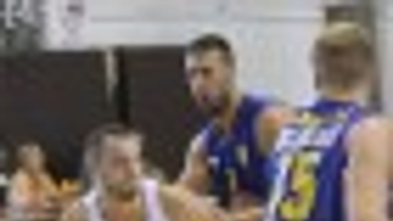 Kosárlabda: szoros meccsen kapott ki a Szedeák a Pécstől