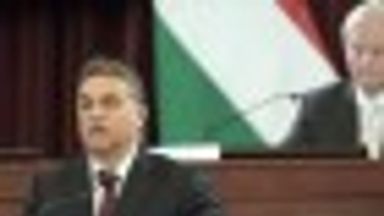 Orbán: 2015-ben megalkotják a szociális ágazatban dolgozók életpályamodelljét