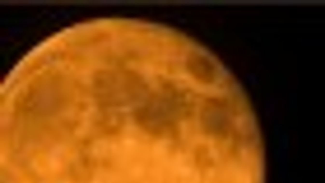 Szuperholddal "egybekötött" holdfogyatkozás lesz hétfőre virradóra