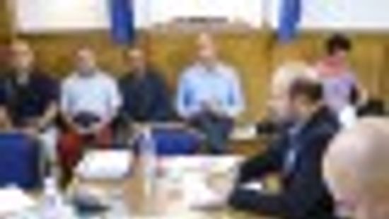 Binszki nem Botka - A jogi bizottság meghallgatta a Cserepes sori piacosok képviselőjét