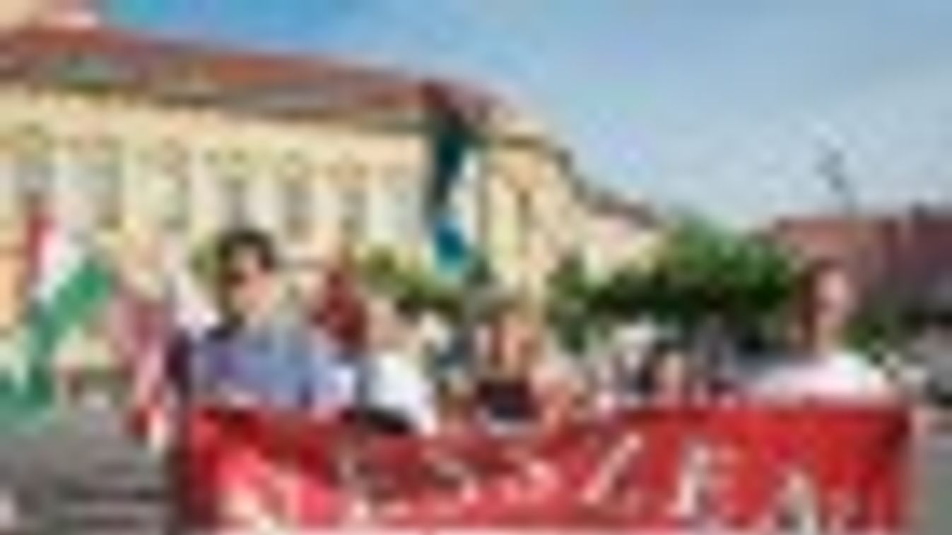 Jobbik: a pártok még ma sem egyformán kezelik Trianont! + FOTÓK
