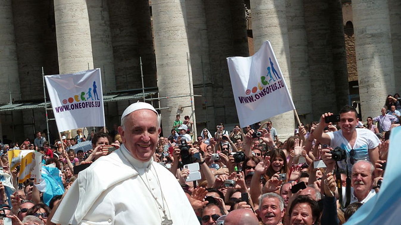 Ferenc pápa: aggasztó méretet ölt a keresztények üldözése