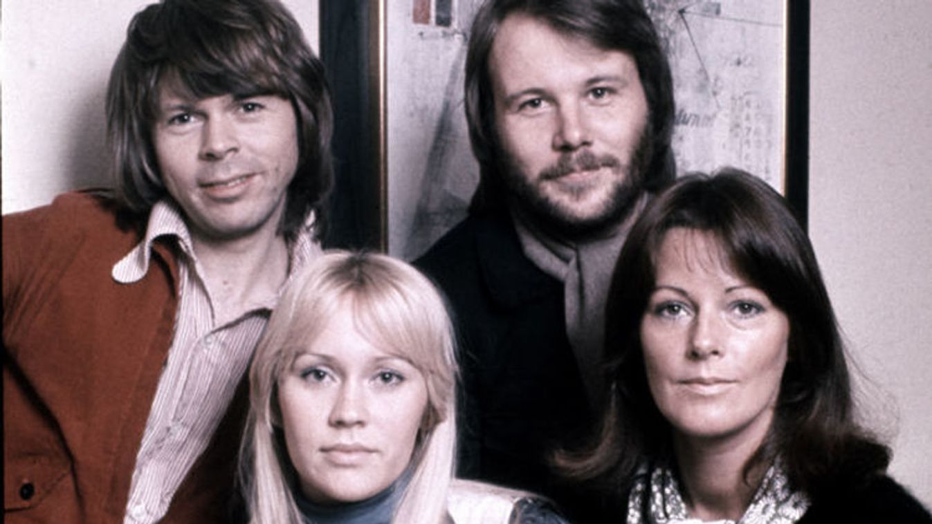 Két vadonatúj számmal jelentkezik az ABBA együttes