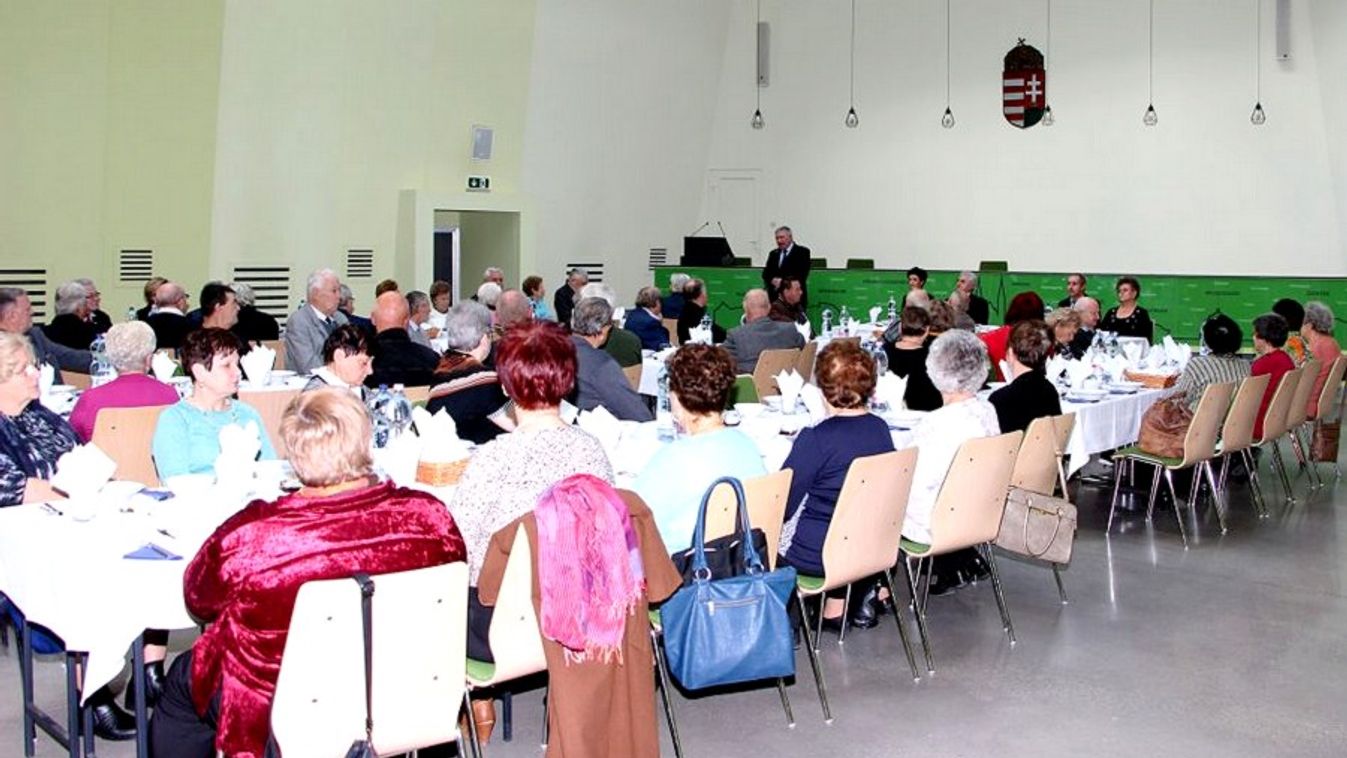 Nyugdíjas zsaruk találkoztak egymással Szegeden