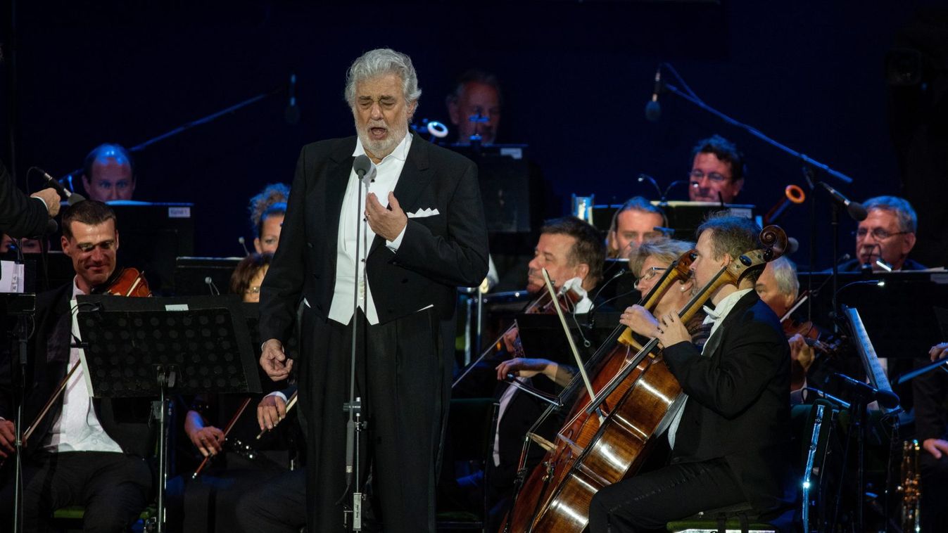 Plácido Domingo koncertjével ünnepelték a Szent Gellért Fórumot