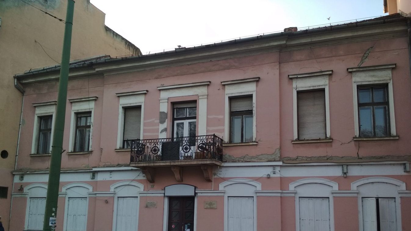 Eladná az önkormányzat Szeged egyik legrégebbi épületét