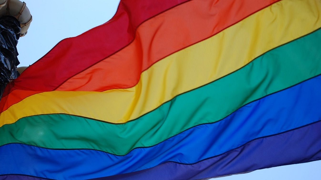 A szegedi LMBT-csoport arra kéri a kormányt, hogy vonja vissza a transzneműeket ellehetetlenítő törvényjavaslatot