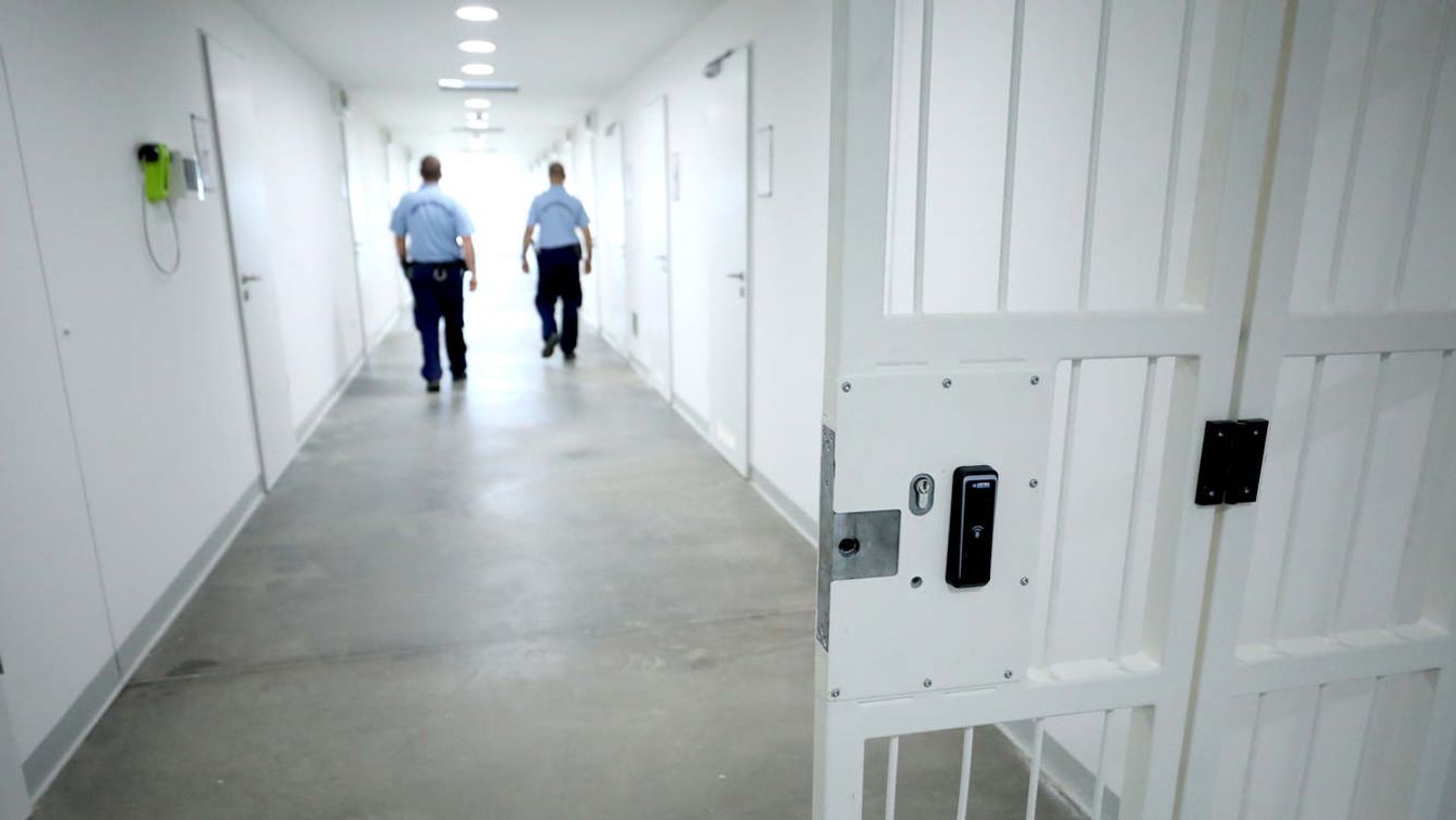Csaknem negyven rab lett koronavírusos a szegedi börtönben