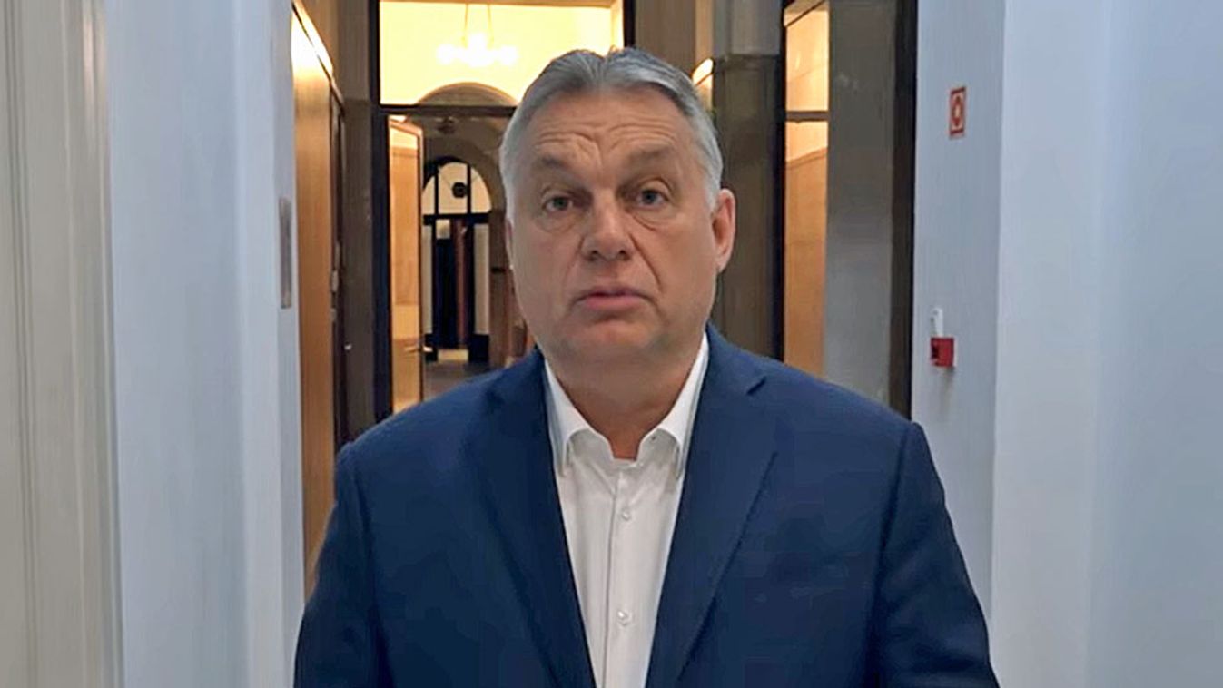 Orbán megemeli kalapját az egészségügyi dolgozók és a tanárok előtt
