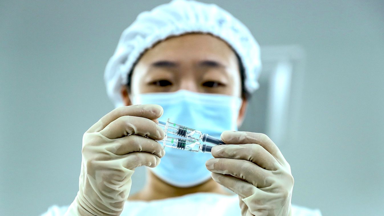 A kínai vakcina biztonságos, az orosz pedig egészen kiváló