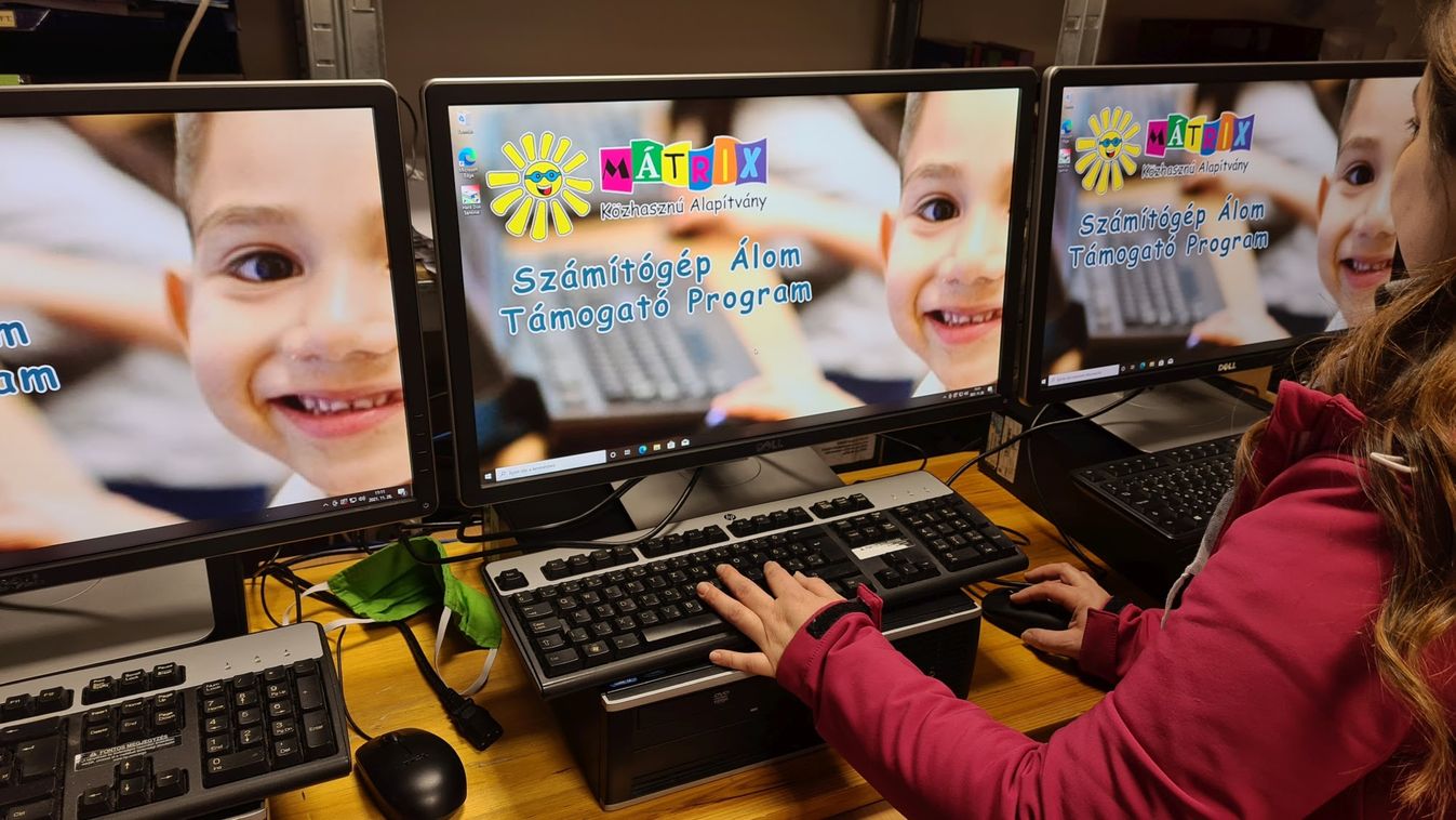 A Számítógép Álom programmal segítenek rászoruló gyermekeken