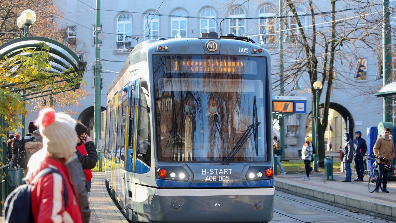 Pótlóvillamos jár Szegeden a tram-train helyett