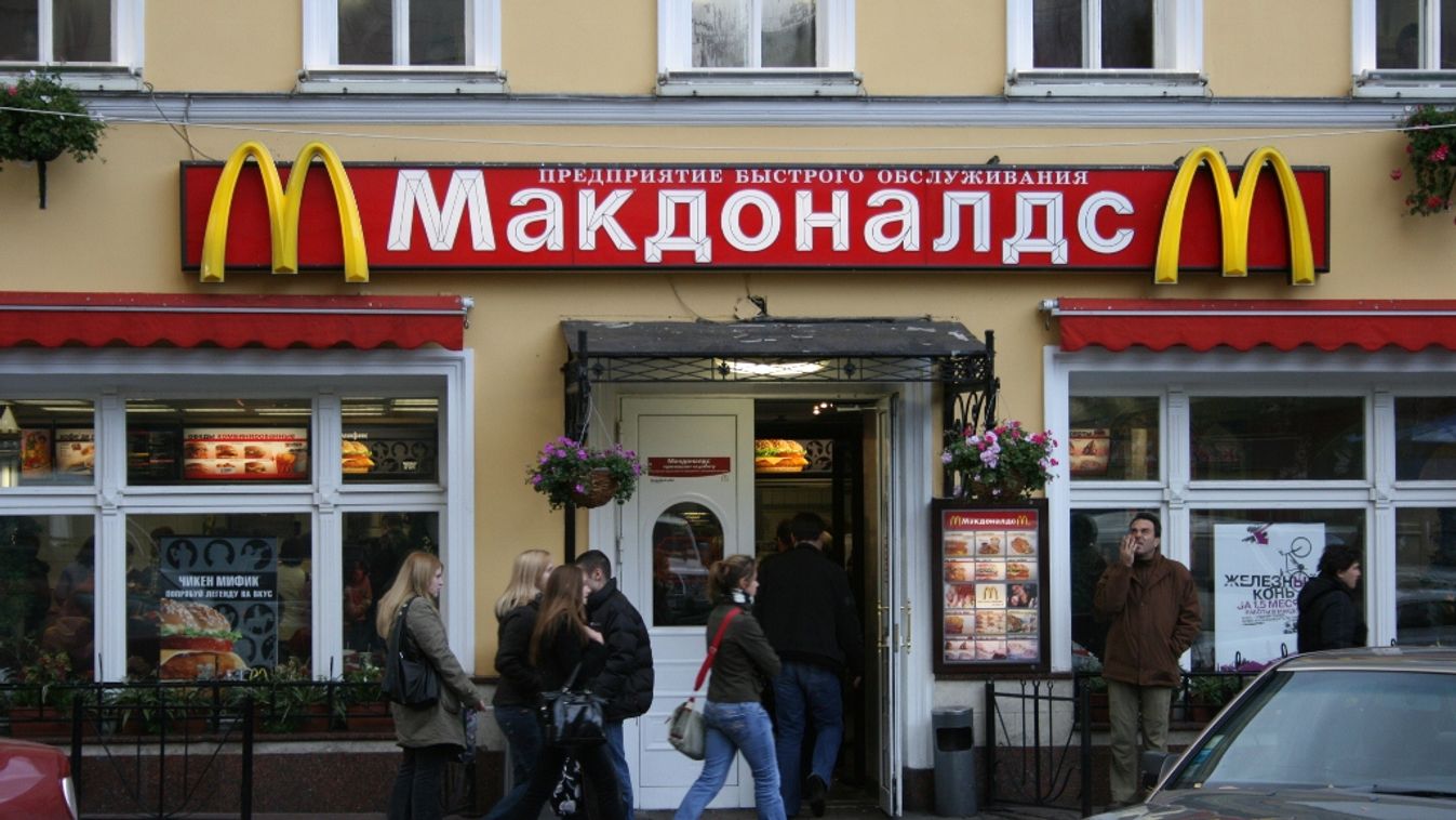 Ennyi volt: kezdik felvásárolni a McDonald’s éttermeit Oroszországban