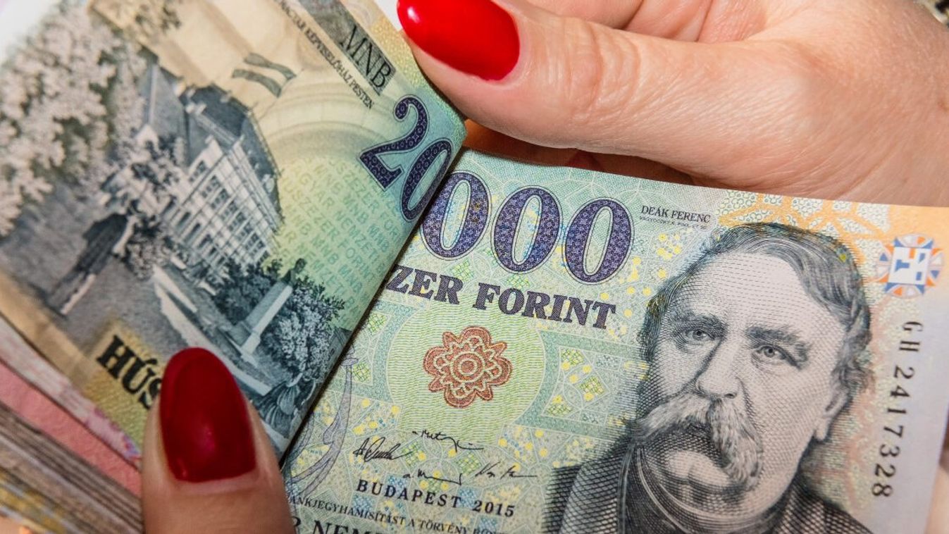 Újra kamatot emel a Magyar Nemzeti Bank
