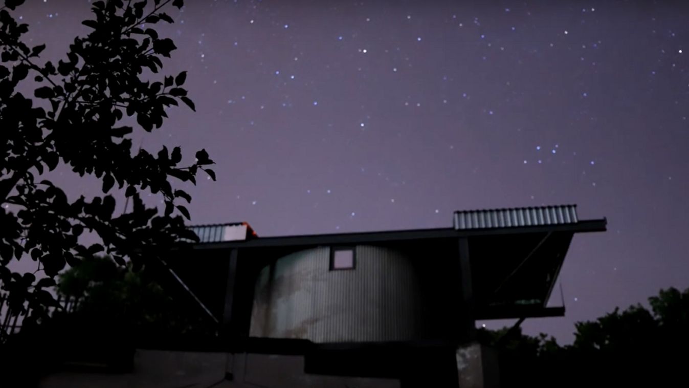 Bámulatos timelapse videó készült a 30 éves Szegedi Csillagvizsgálóról