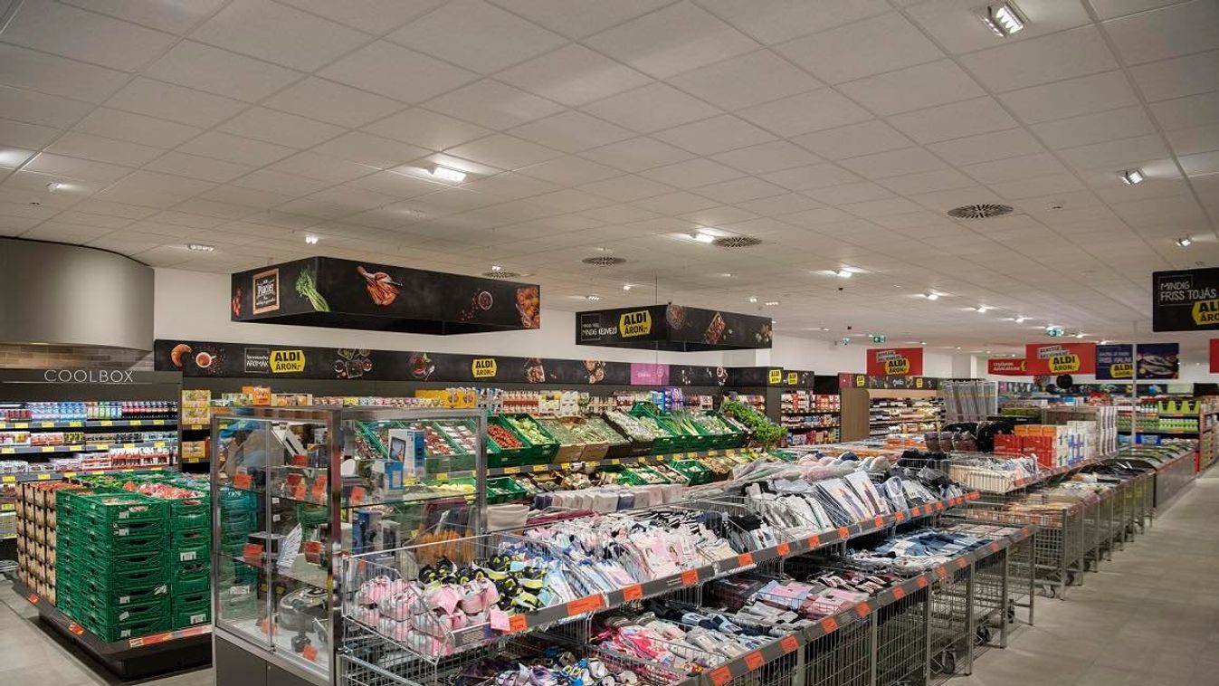 Botrányos szupermarket megnyitó Szegeden