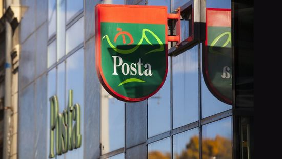 Leváltották a Magyar Posta vezérigazgatóját