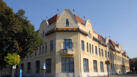 Felújították a szentesi Szent Erzsébet Általános Iskolát