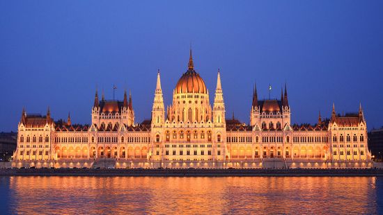 Az Országgyűlés előtt a rezsivédelem költségvetése