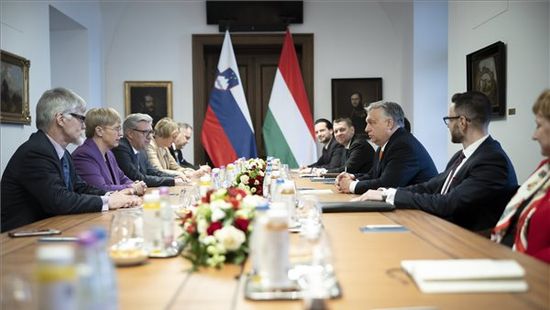 Orbán Viktor a szlovén köztársasági elnököt fogadta