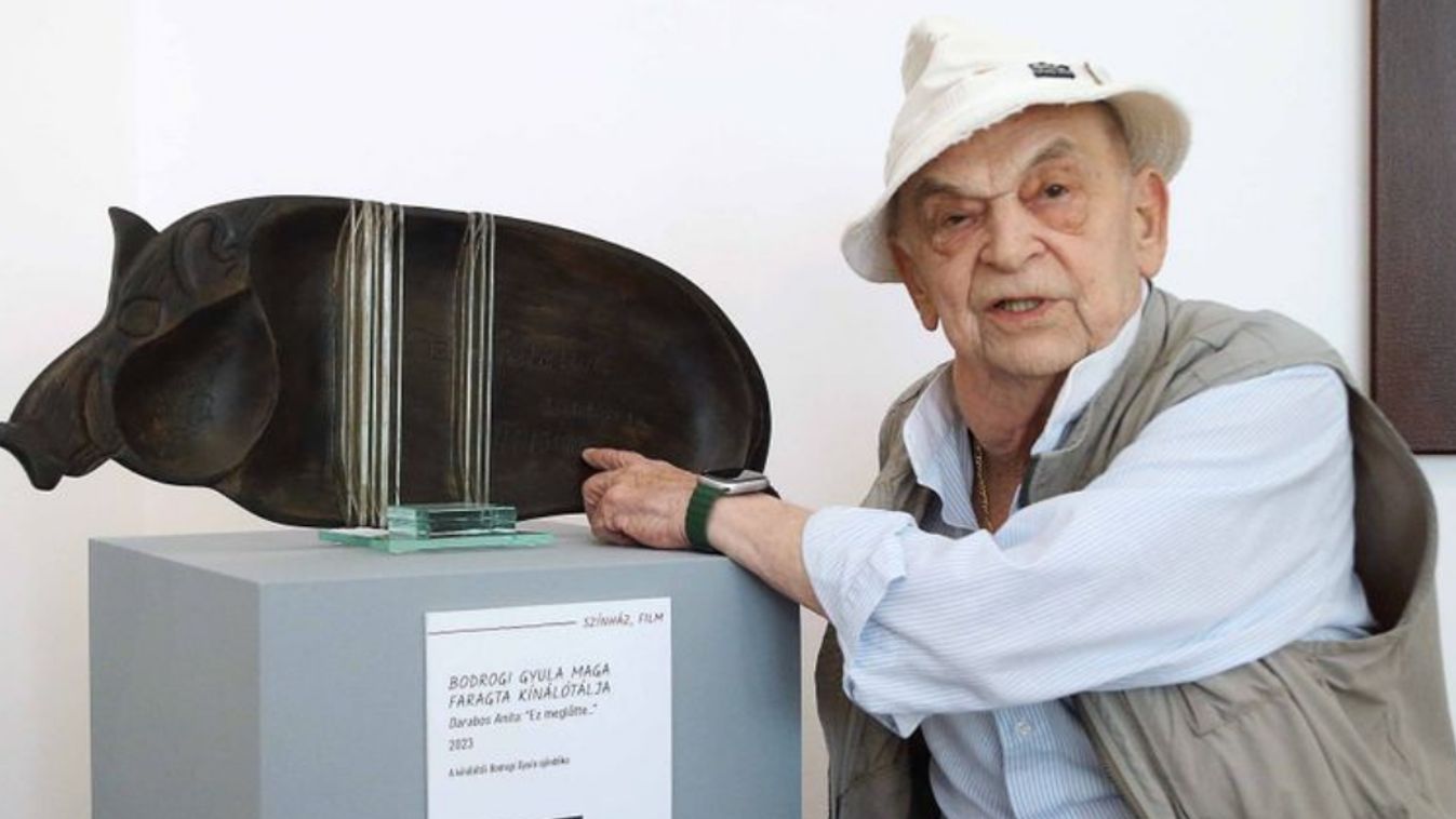 Bodrogi Gyula új relikviával gazdagította a Hetedhét Hungarikon kiállítást