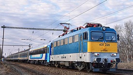 Hétfőtől módosított menetrend szerint közlekednek a vonatok Cegléd és Szeged között