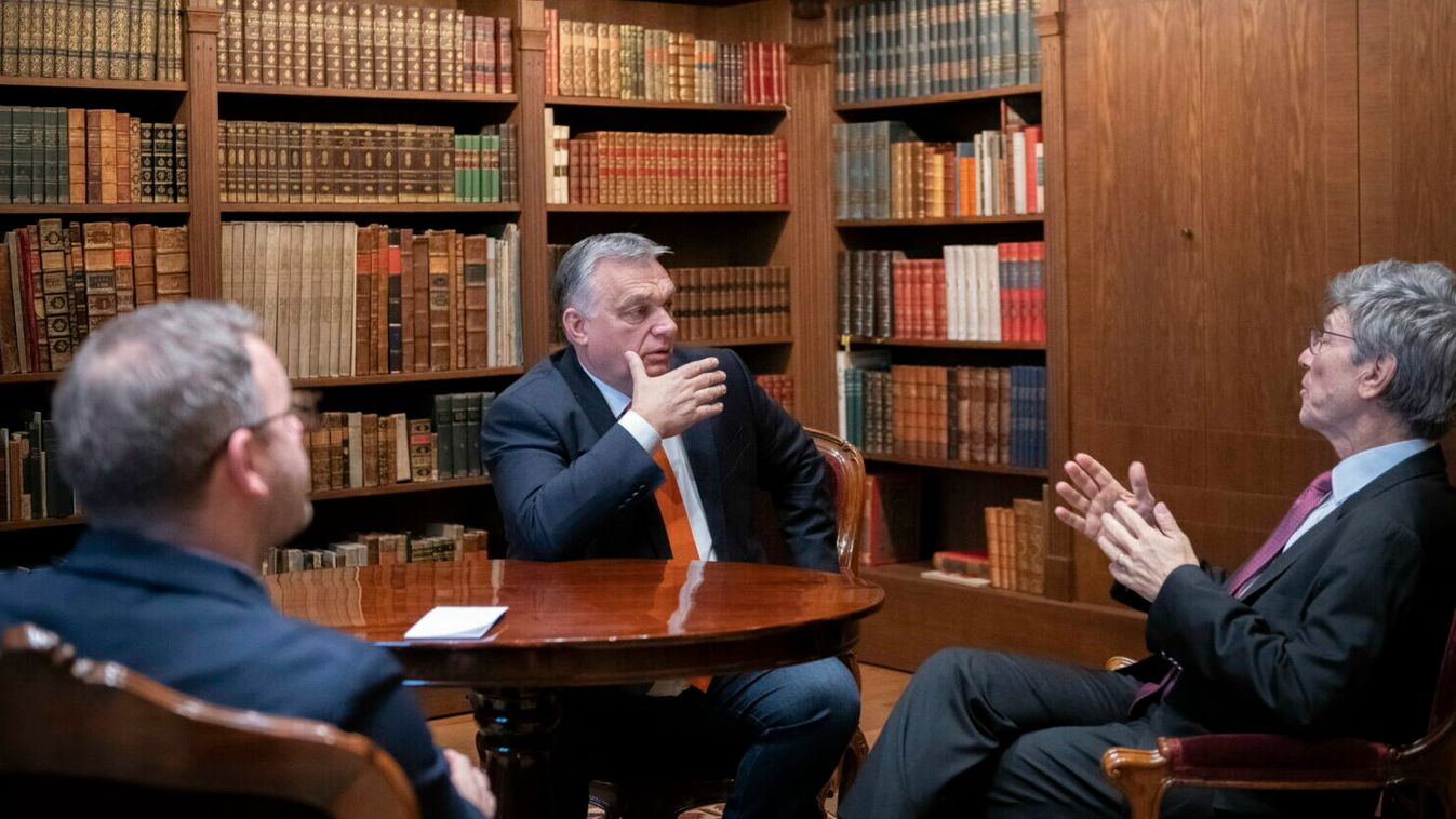Orbán Viktor Jeffrey Sachs sztárközgazdásszal tárgyalt
