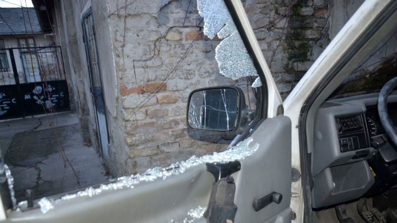Tucatnyi kisteherautót tört fel két szerb bűnöző Szegeden