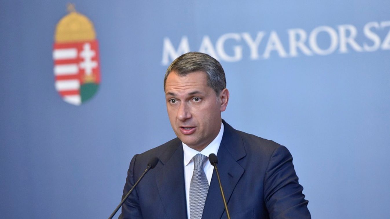 Lázár: az EU fizesse ki a magyar határvédelmi költségek felét! (FRISSÍTVE)