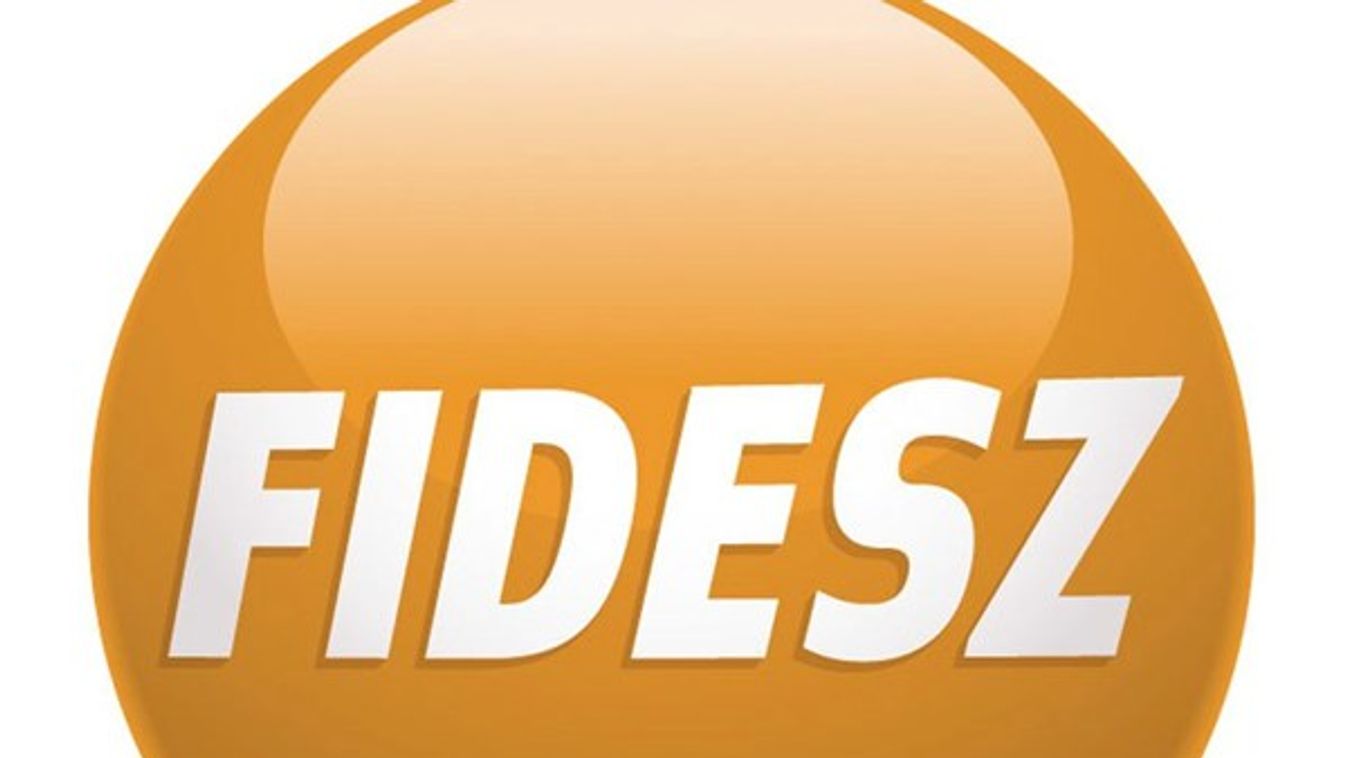 Hatalmas Fidesz-fölény, gyengülő Jobbik