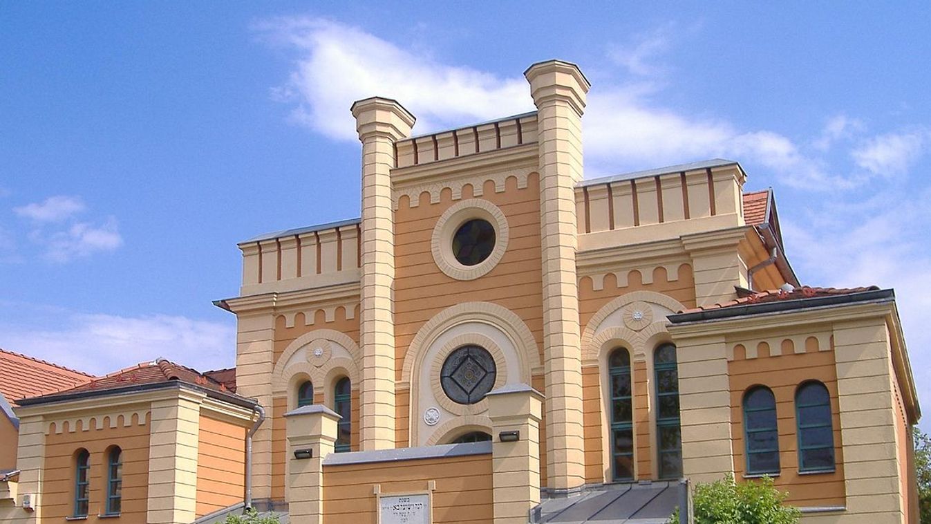Látogatóközpontot építenek a makói ortodox zsinagógánál