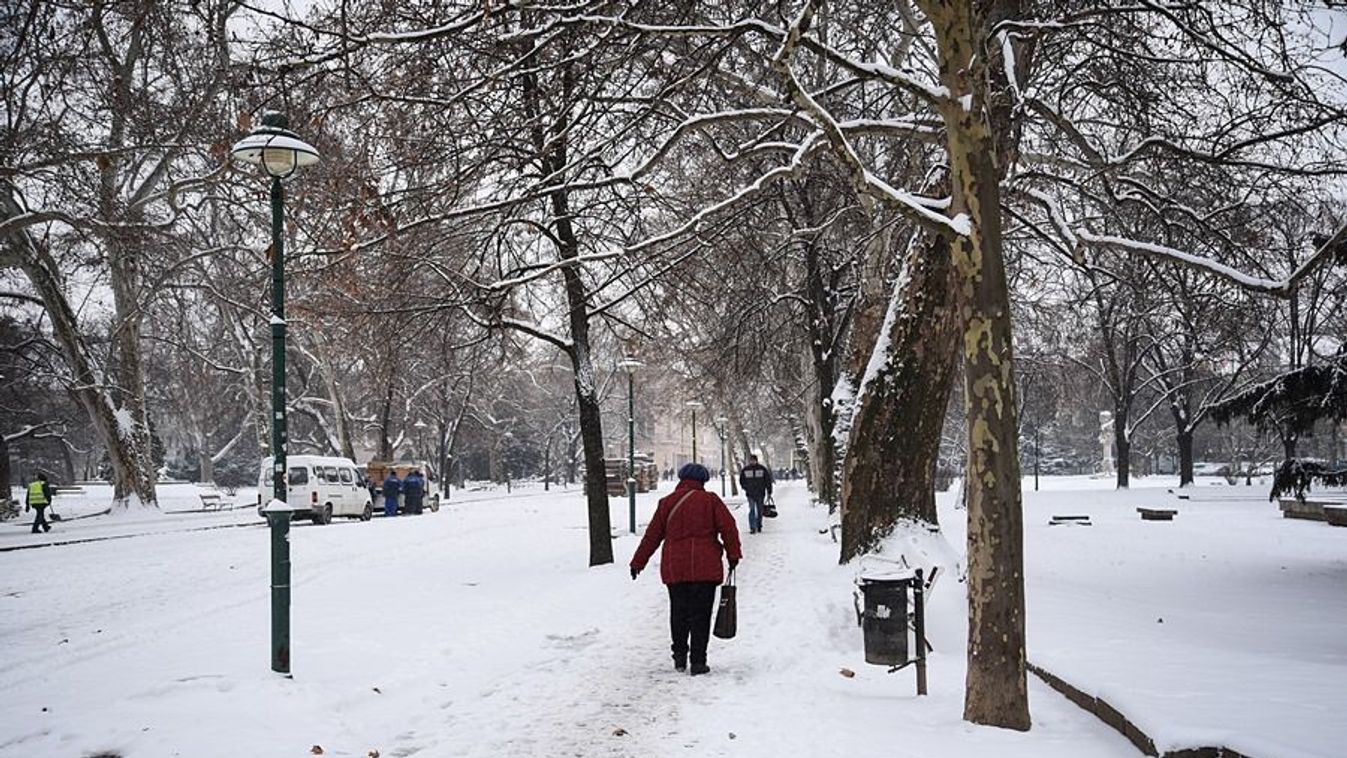 Ónos esőre figyelmeztetnek Csongrád megyében