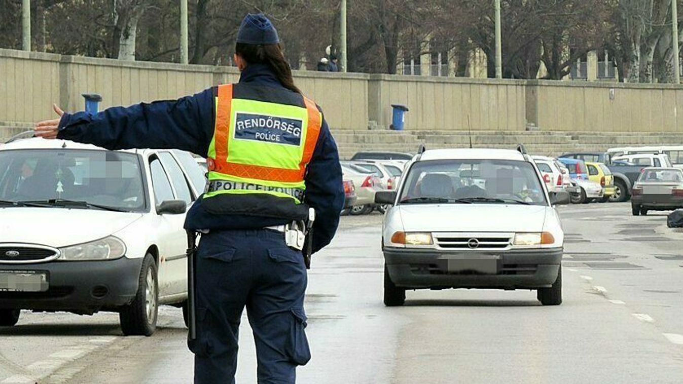 Az M5-ösön tartottak ellenőrzést a Csongrád-Csanád vármegyei rendőrök