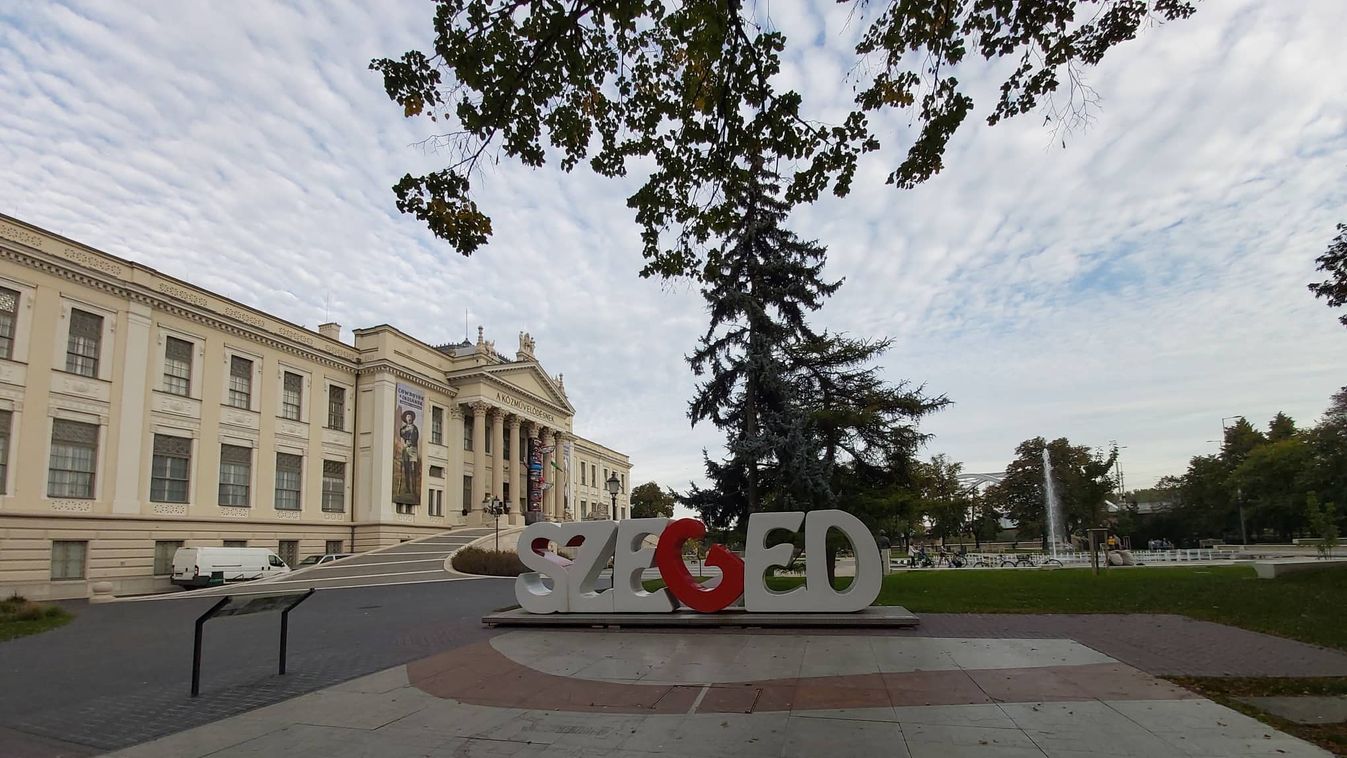 Zöld város: betiltják a kerékpározást Szeged szívében!