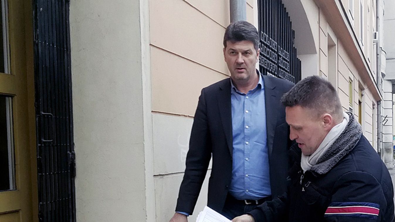 Hoppá: pár óra alatt összejött a Fidesznek a kellő számú aláírás Szegeden