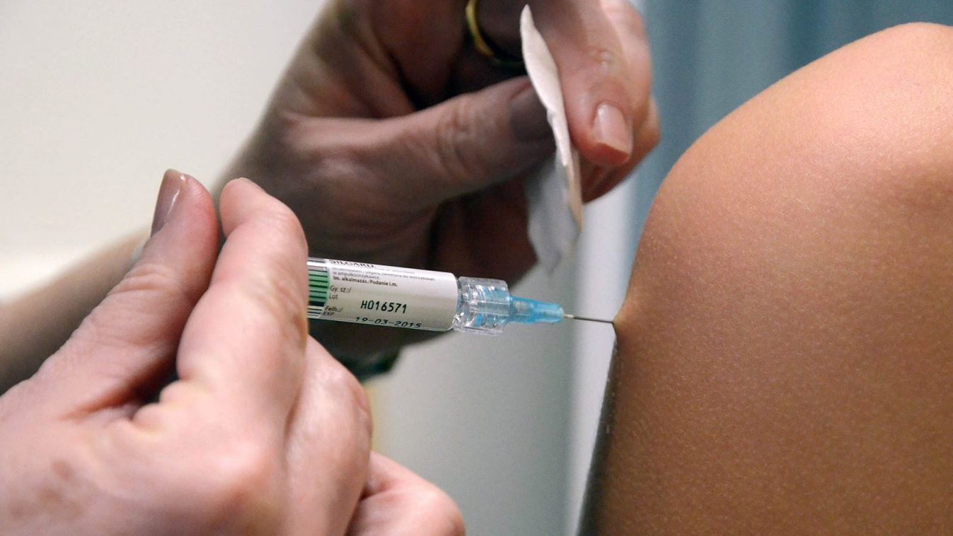 Már mindenhol felvehető az ingyenes influenza elleni védőoltás
