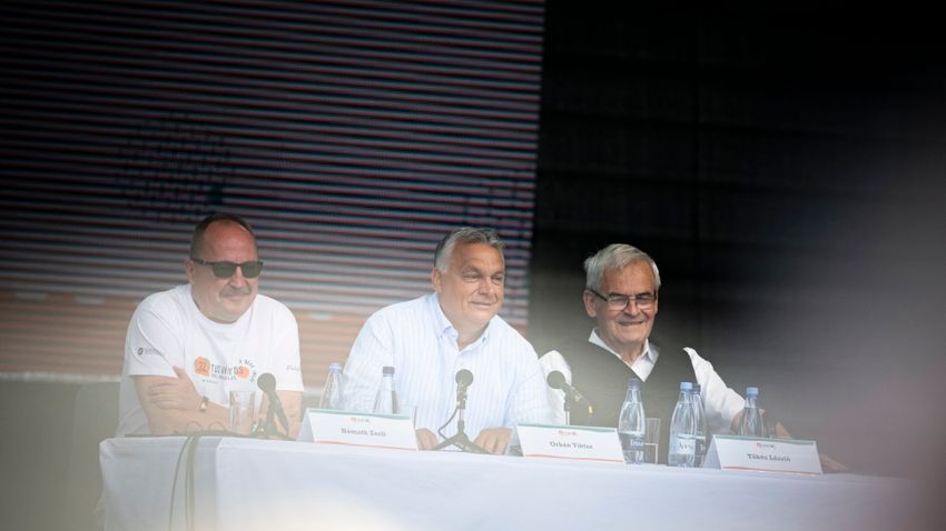 Orbán Viktor új korszakot hirdetett meg Tusnádfürdőn