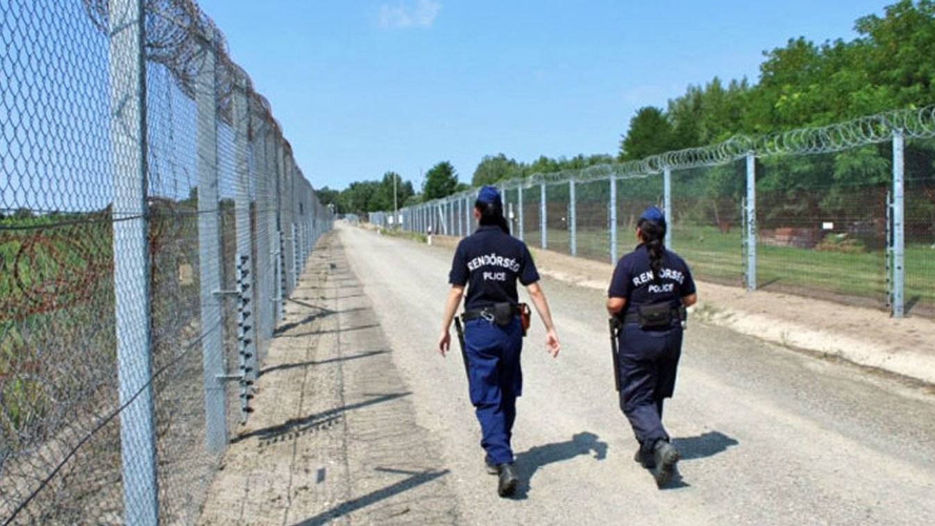 Téglát dobáltak a rendőrökre migránsok a déli határnál