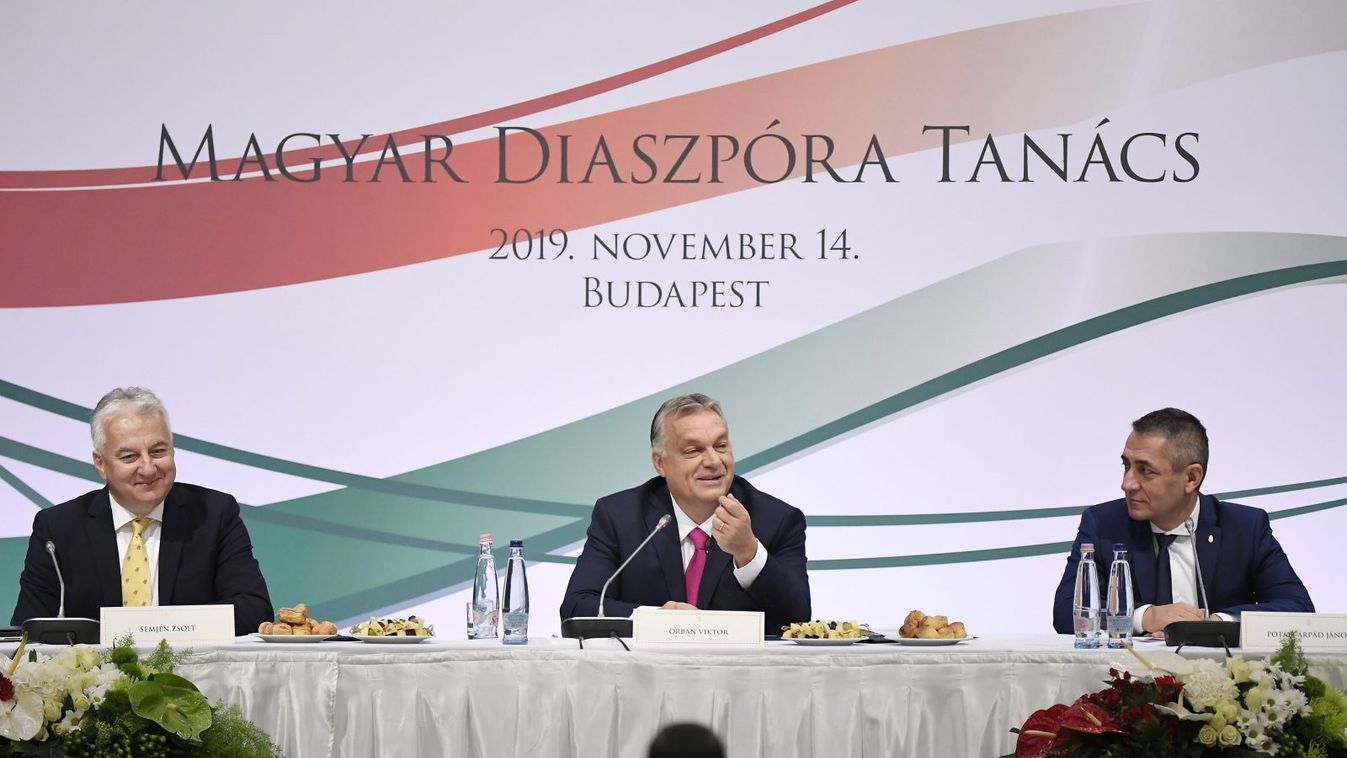 Orbán: Bevándorlásellenesek vagyunk, magyart csak magyarral lehet pótolni