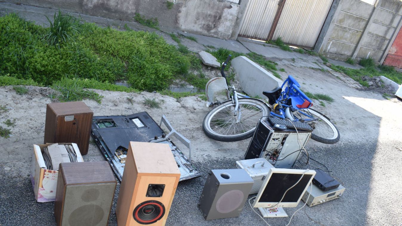Tévét, számítógépet és biciklit is lopott a makói tolvaj