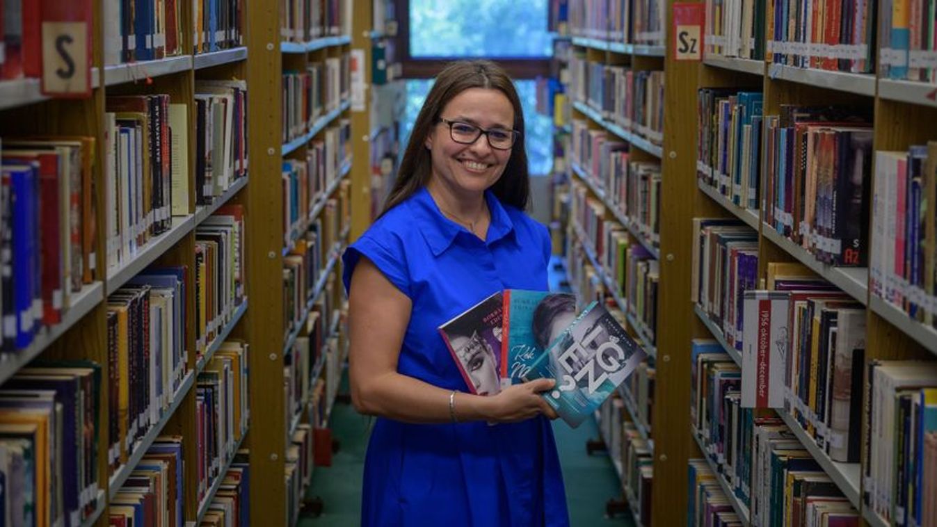Somogyi-könyvtárban induló könyvklubnak a népszerű vásárhelyi írónő lesz az első vendége