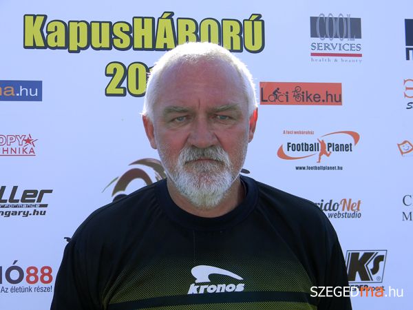 SZS20130520_disztl_peter_001