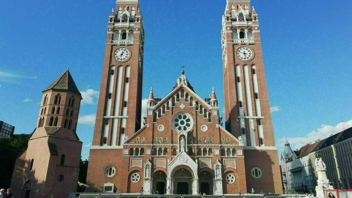 Ismét ingatlant ajándékozott a kormány a Szeged-Csanádi egyházmegyének