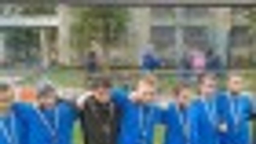 Hátország: népes gyerekseregnek szervezett focitornát a Déli Aprók FC és a Rendőr TE
