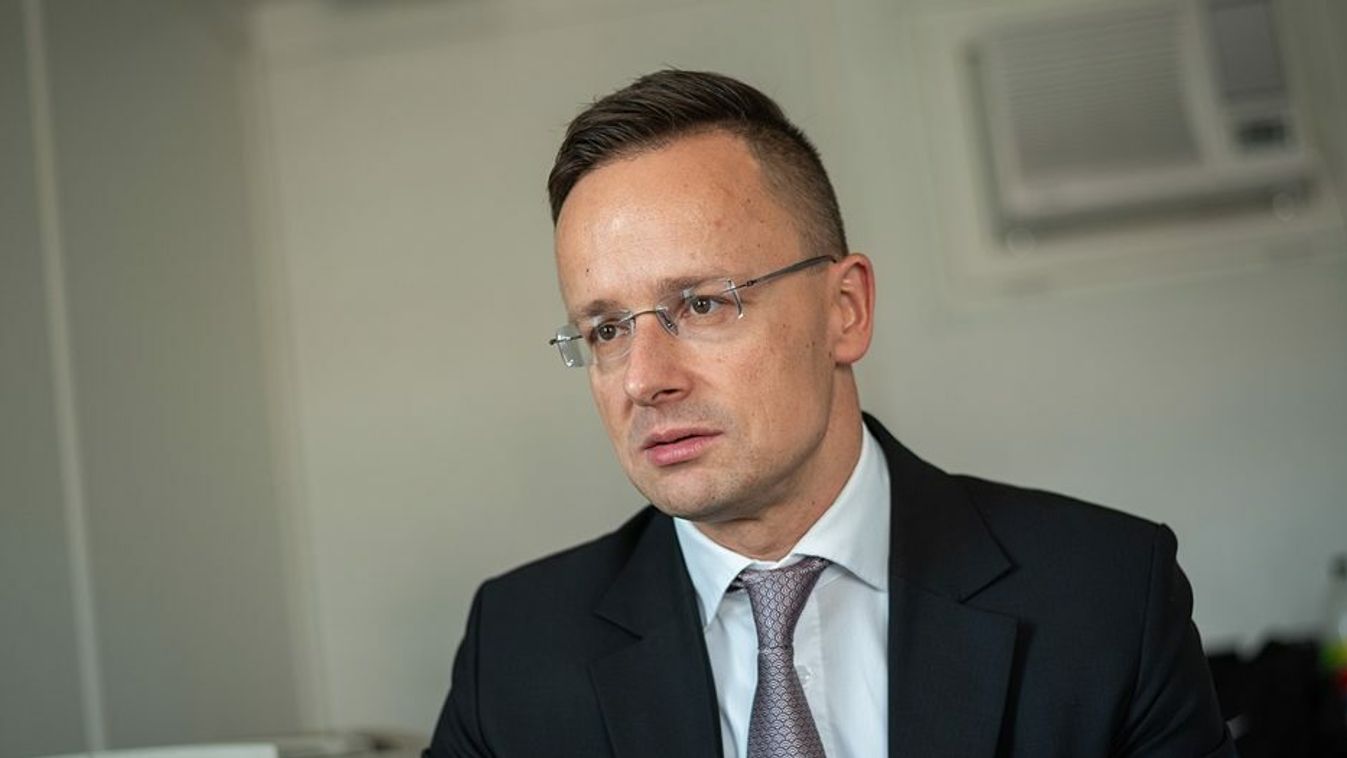 Szijjártó Péter: Hazánk legnagyobb humanitárius akciója zajlik