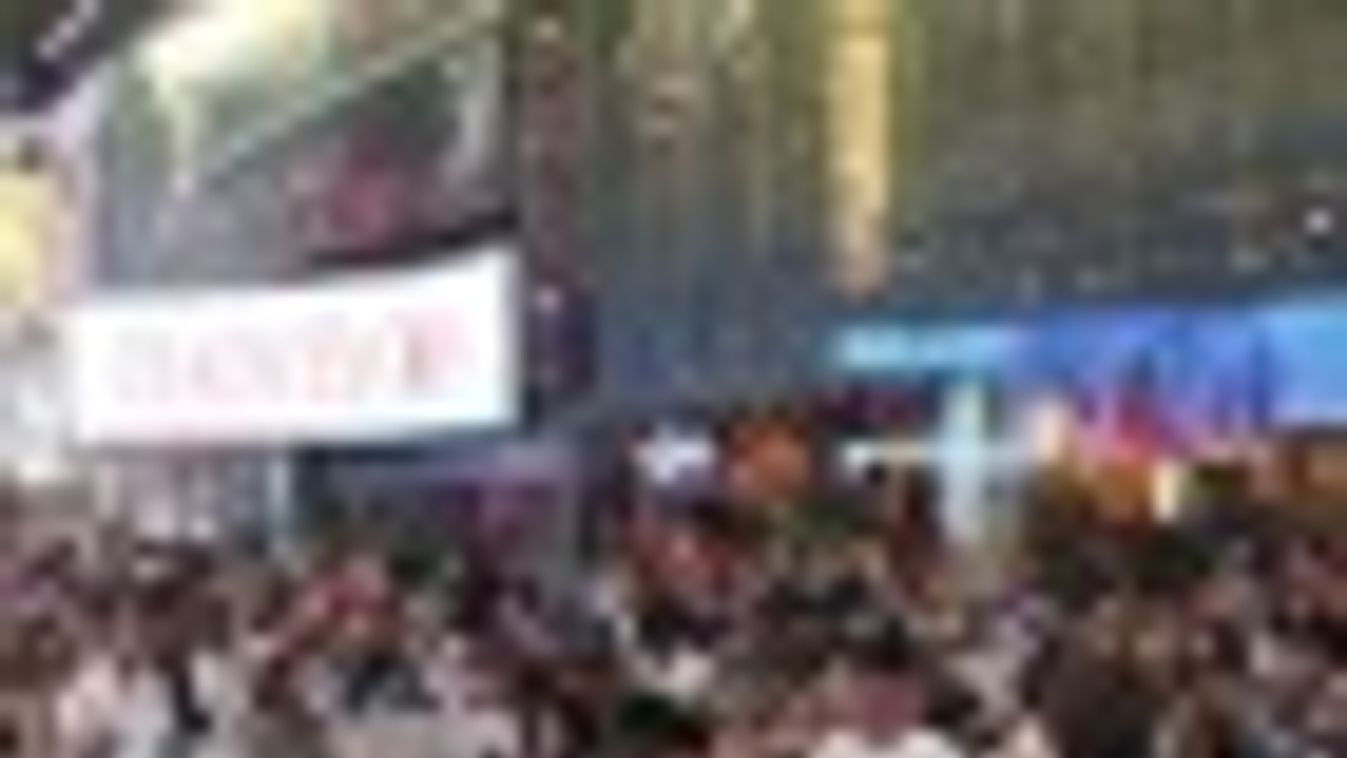 Nemzeti összetartozás napja: Magyar néptáncos villámcsődület a New York-i Times Square-en