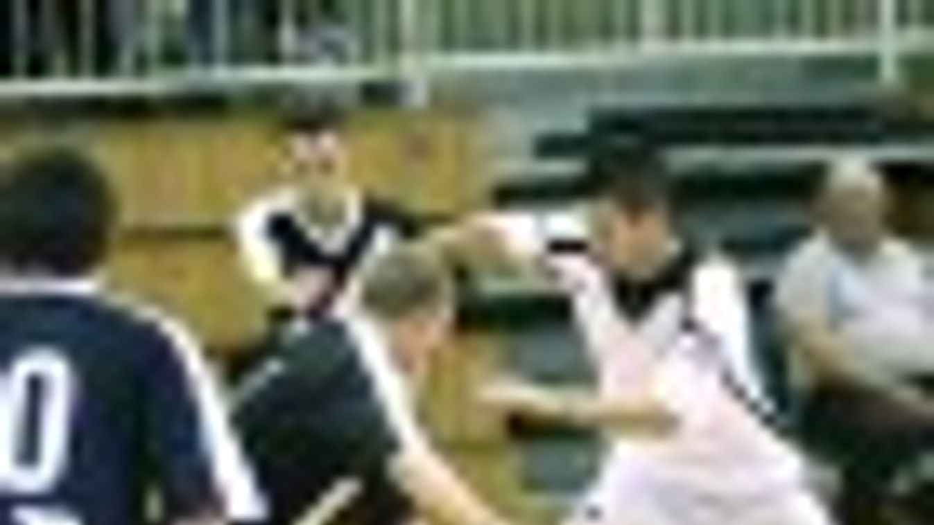 Futsal: kivégezte a DEAC az UTC-t a nyitányon