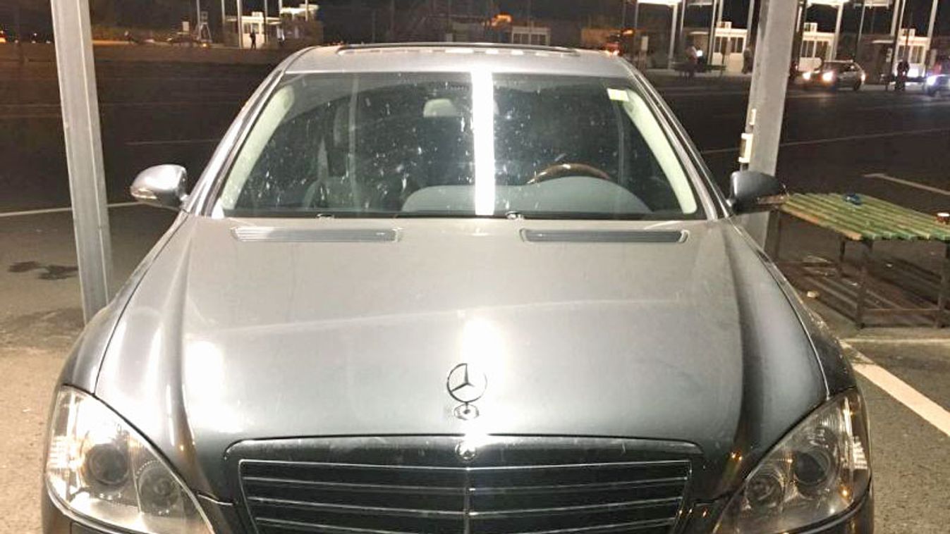 Lopott holland Mercedest foglaltak le Csanádpalotán